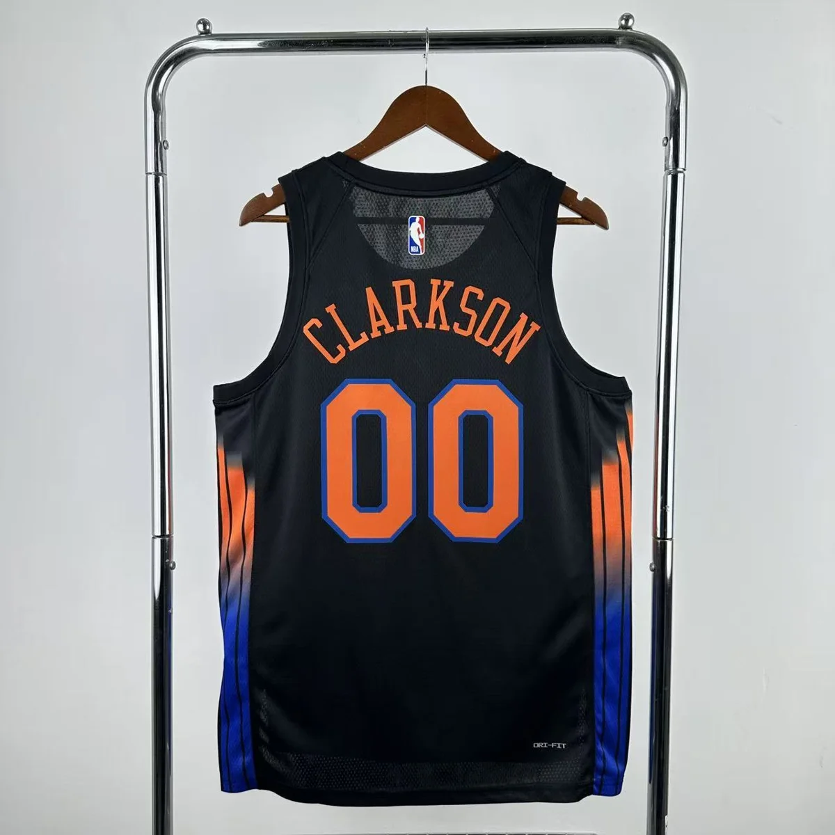 Camisola NBA New York Knicks Statement Edition 2025/26 - Jordan Clarkson #00 - Vista 1