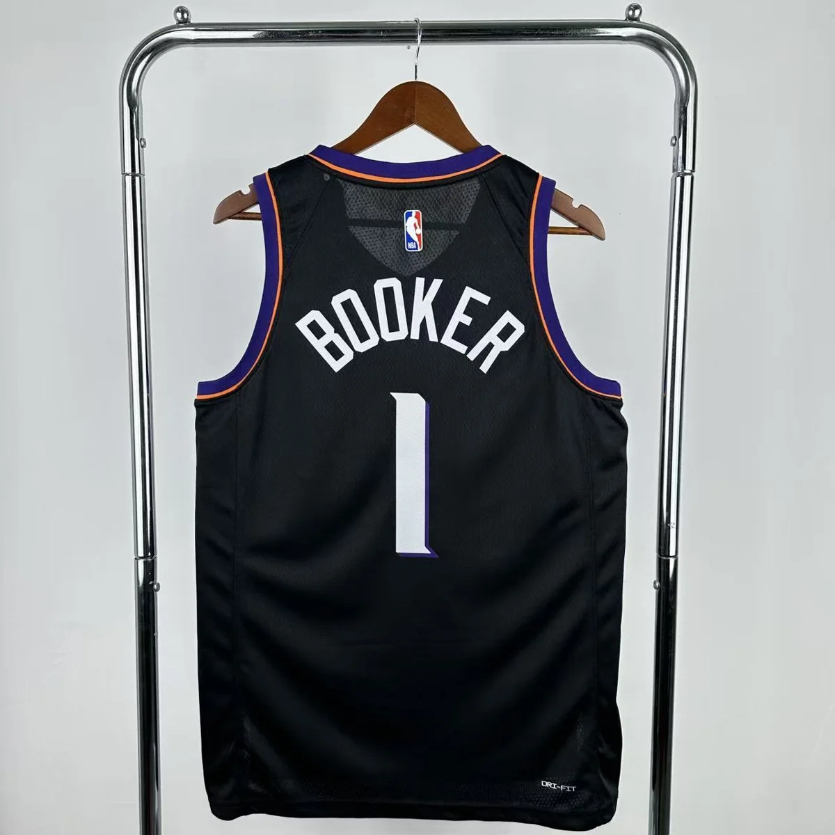 Camisola NBA Phoenix Suns Statement Edition 2025/26 - Devin Booker #1 - Vista 1