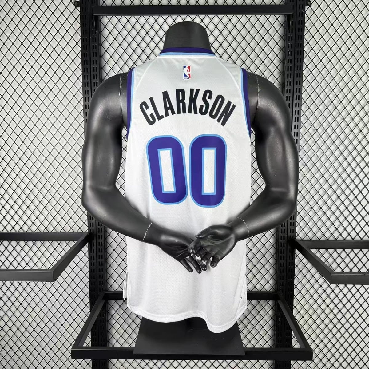 Camisola NBA Utah Jazz Branca 2025/26 - Jordan Clarkson #00 - Vista 1
