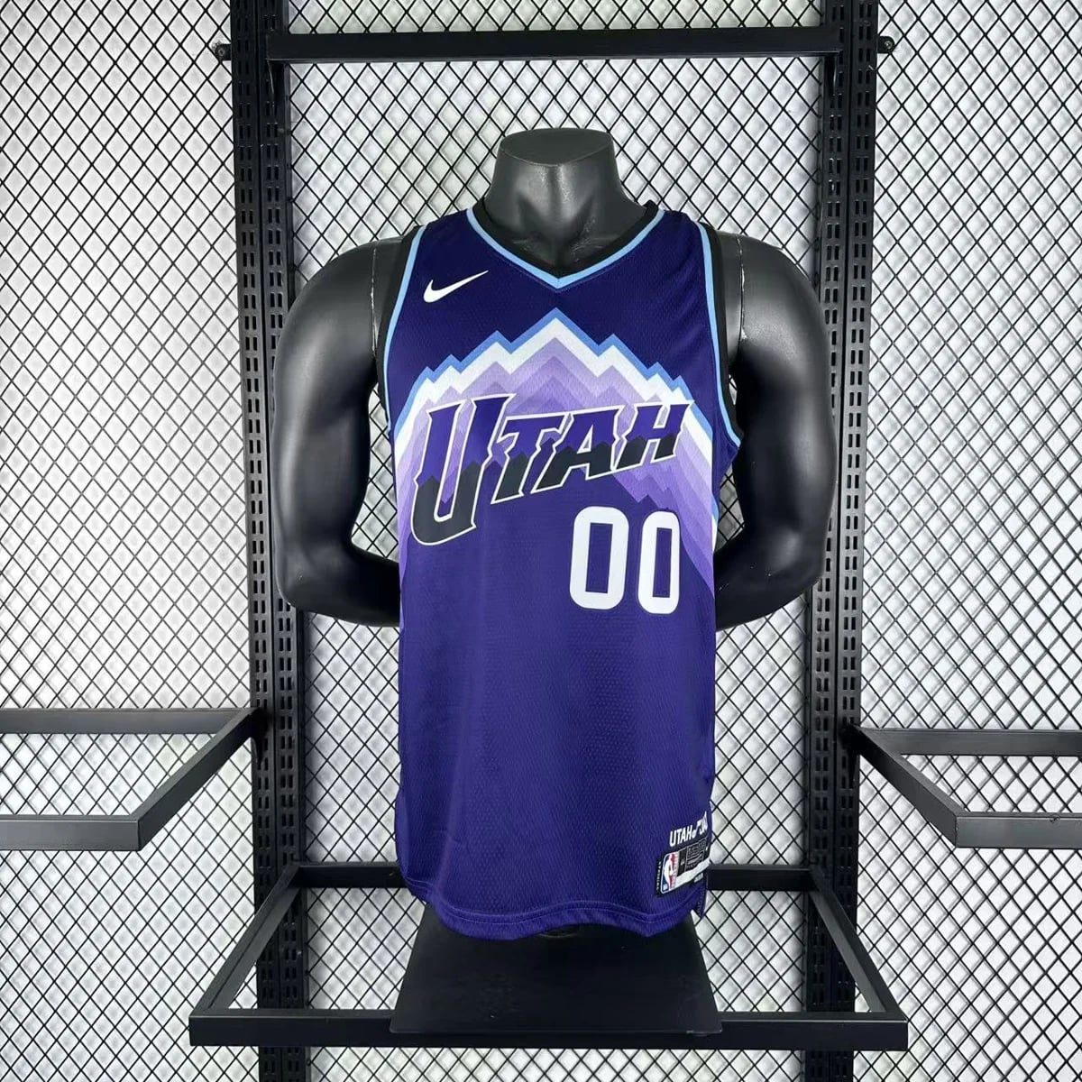 Camisola NBA Utah Jazz Roxa 2025/26 - Jordan Clarkson #00 - Vista 2