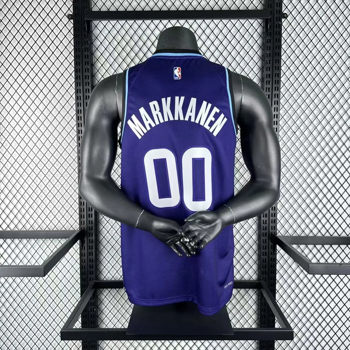 Camisola NBA Utah Jazz Roxa 2025/26 - Jordan Clarkson #00 - Vista 1