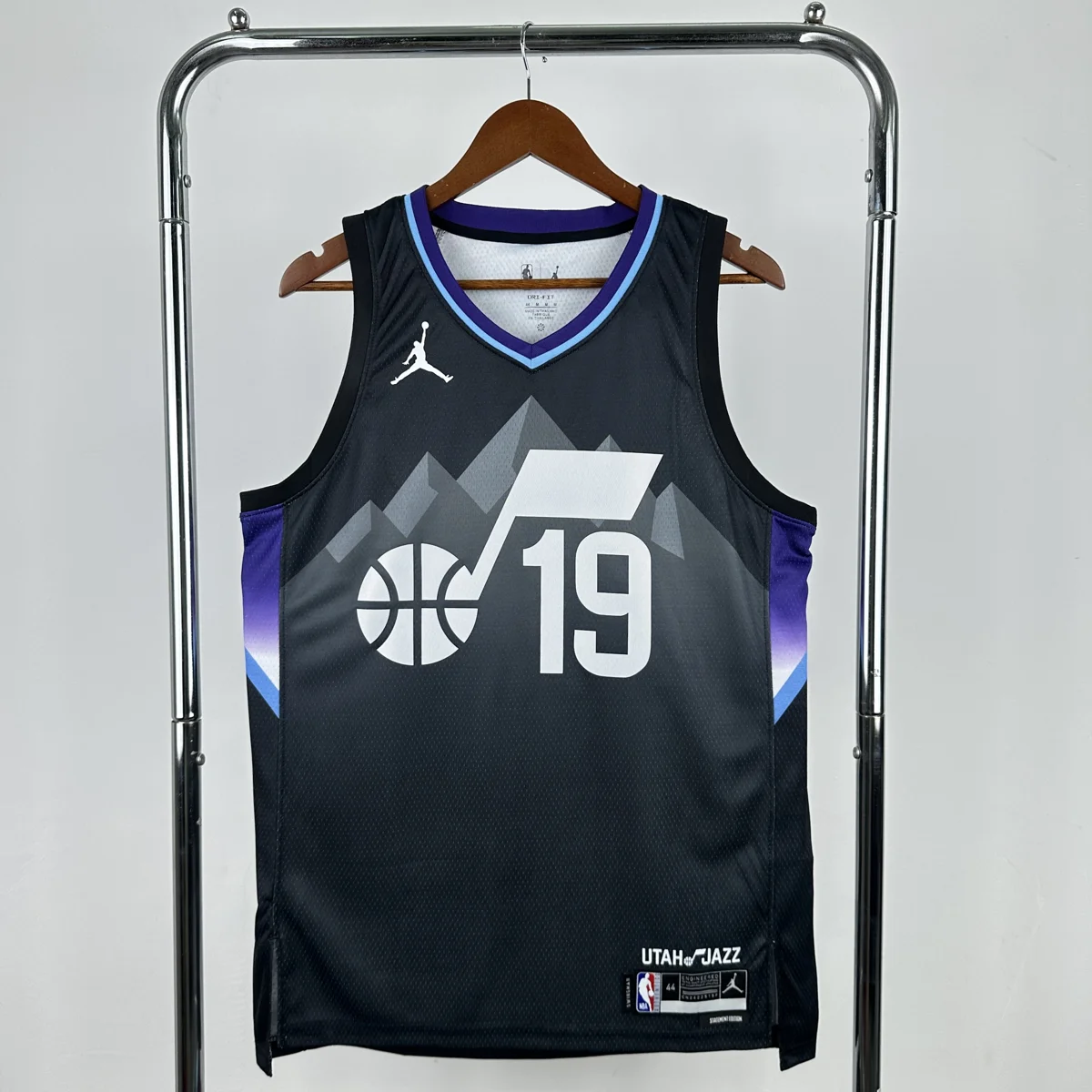 Camisola NBA Utah Jazz Statement Edition 2025/26 - Ace Bailey #19 - Vista 2