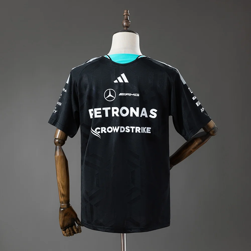 T-Shirt Mercedes-AMG F1 Preto 2026 - Vista 2