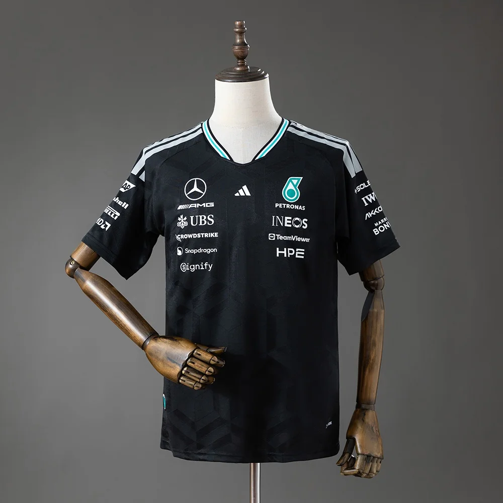 T-Shirt Mercedes-AMG F1 Preto 2026 - Vista 1
