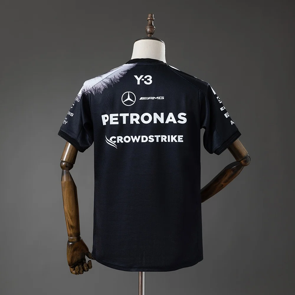 T-Shirt Piloto Y-3 x Mercedes-AMG F1 - Vista 2