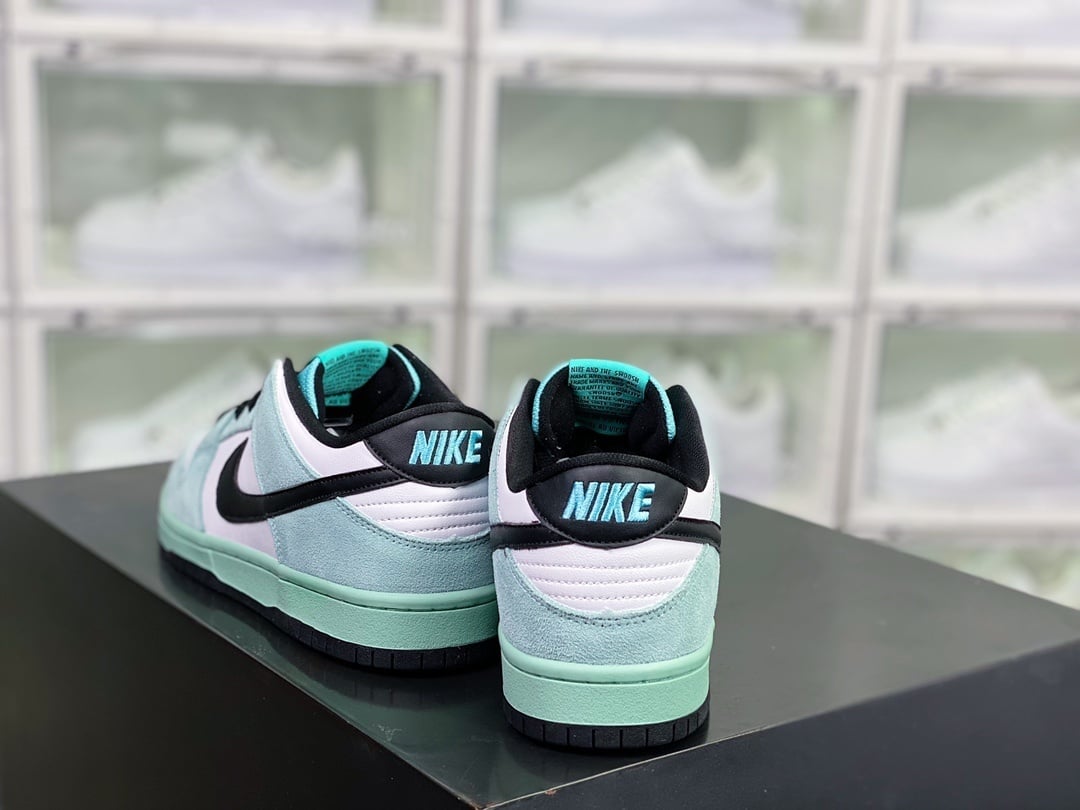 NK Dunk Low Azul Gelo e Menta - Vista 3