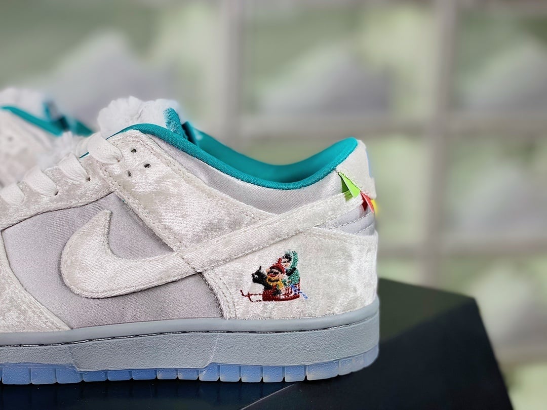 NK Dunk Low Frozen - Vista 9