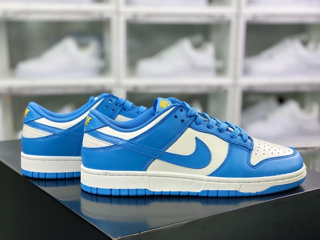 NK Dunk Low North Carolina Azul e Branco - Vista 2