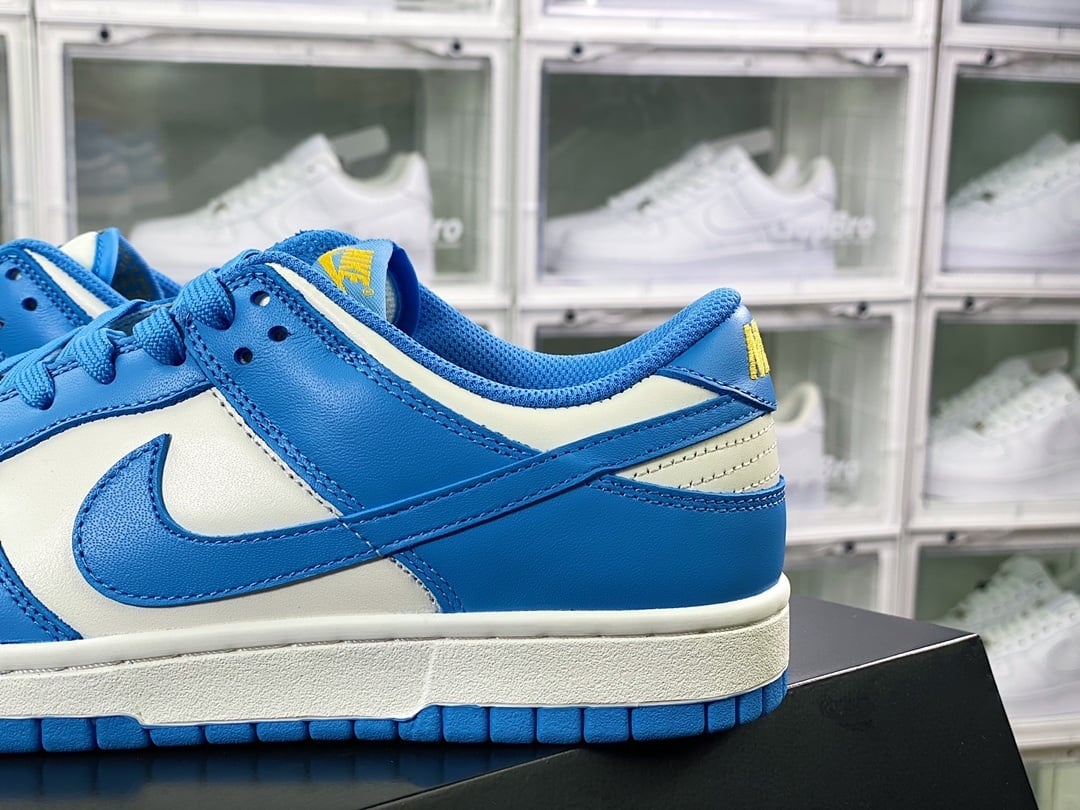 NK Dunk Low North Carolina Azul e Branco - Vista 9