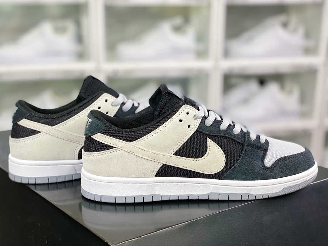 NK Dunk Low Pequeno Sombra Cinza Preto - Vista 2