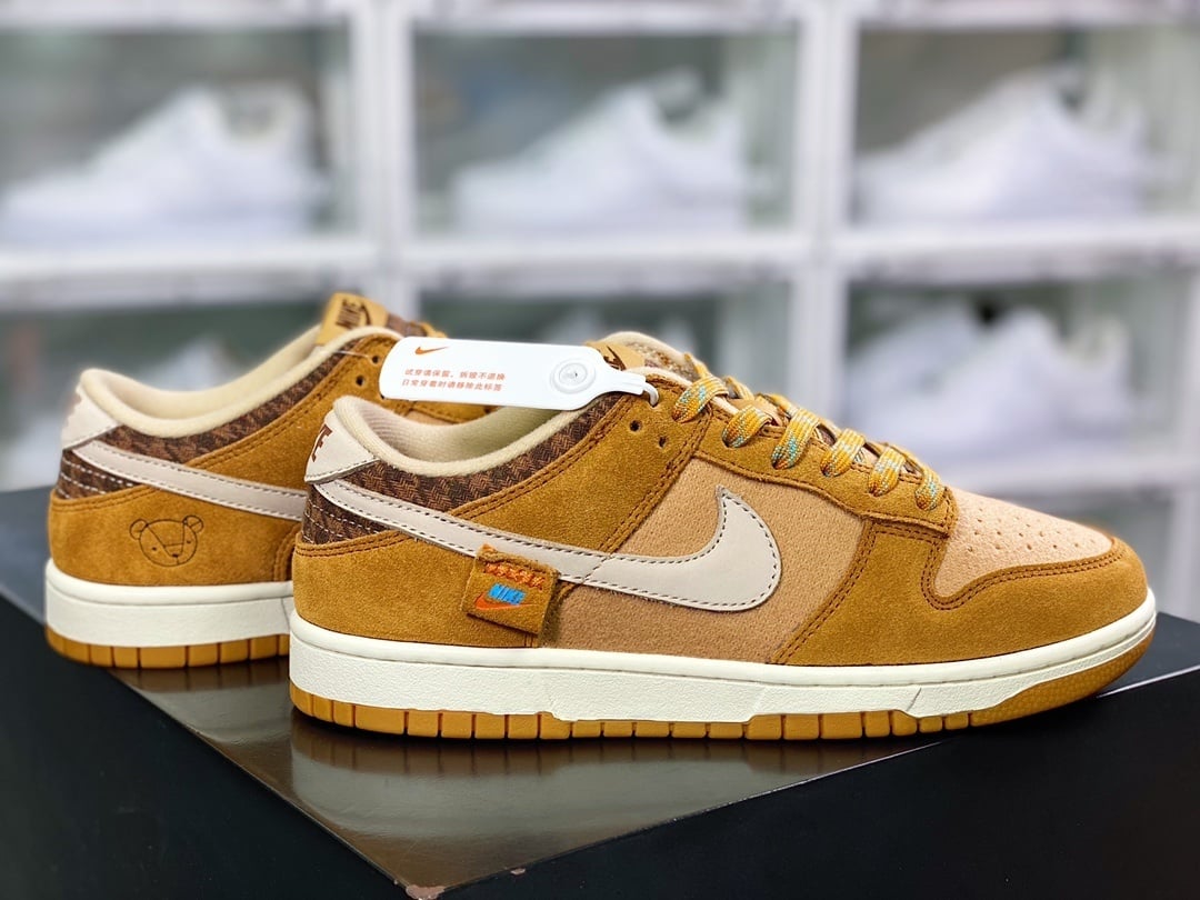 NK Dunk Low Bege Acolchoado - Vista 2