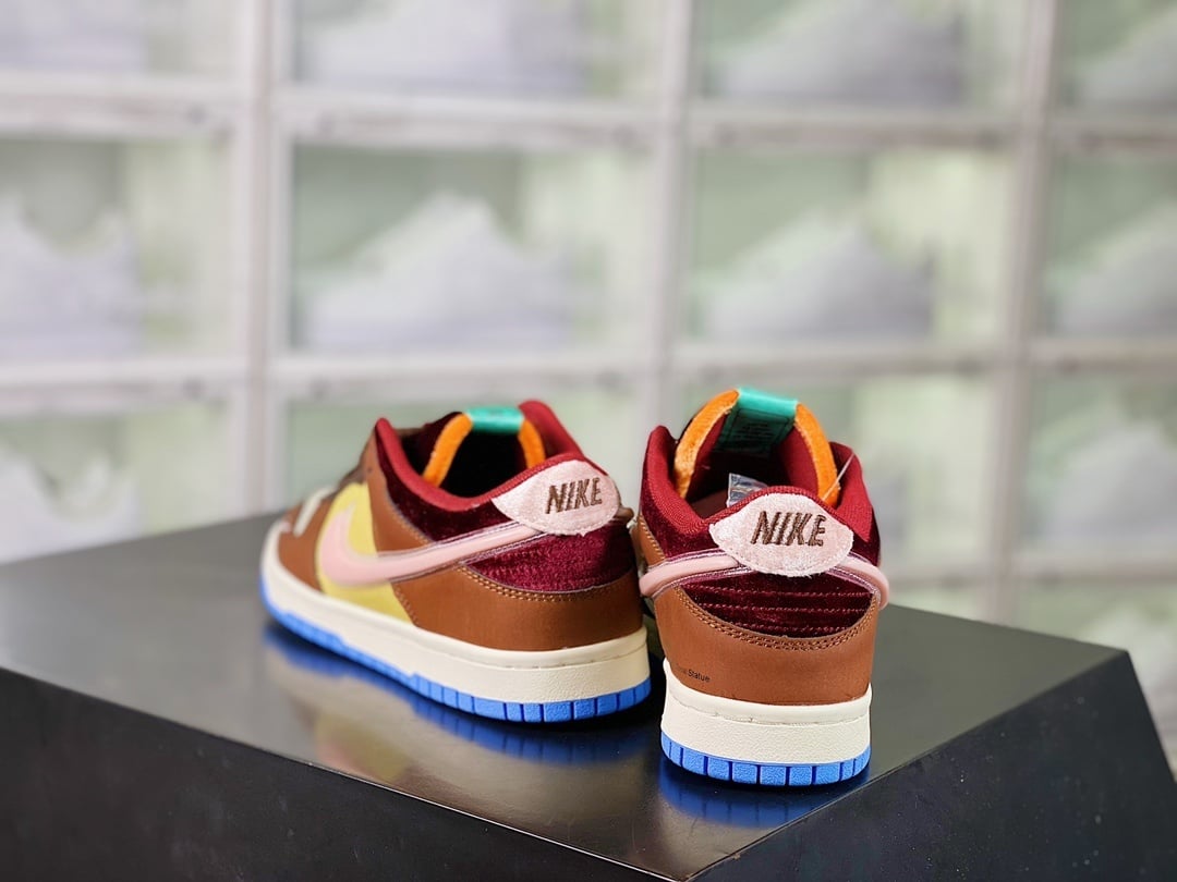 NK Dunk Low Chocolate Milk Jelly Hook - Vista 3