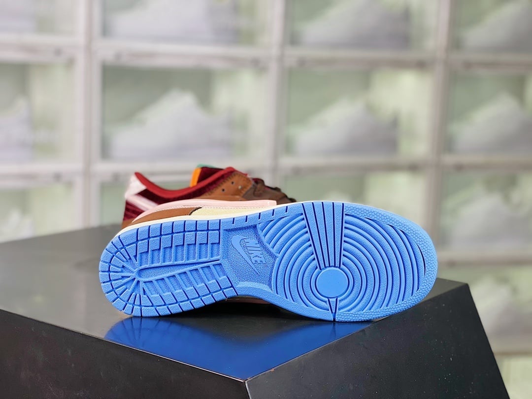 NK Dunk Low Chocolate Milk Jelly Hook - Vista 4