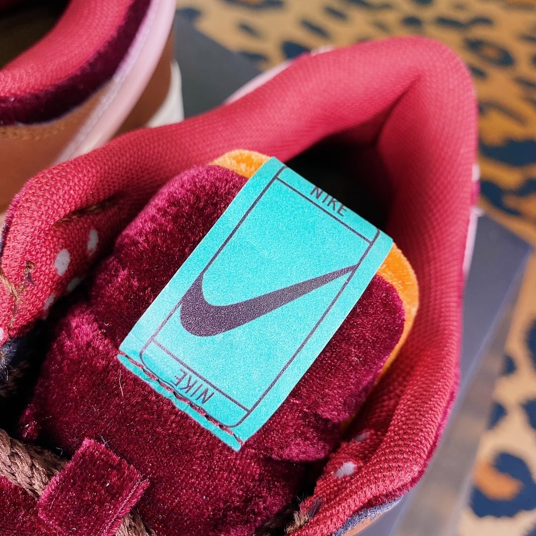 NK Dunk Low Chocolate Milk Jelly Hook - Vista 6