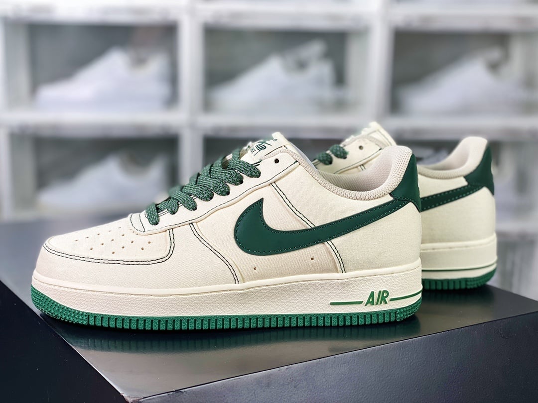 Nike Canvas Creme e Verde Escuro Reflective - Vista 2