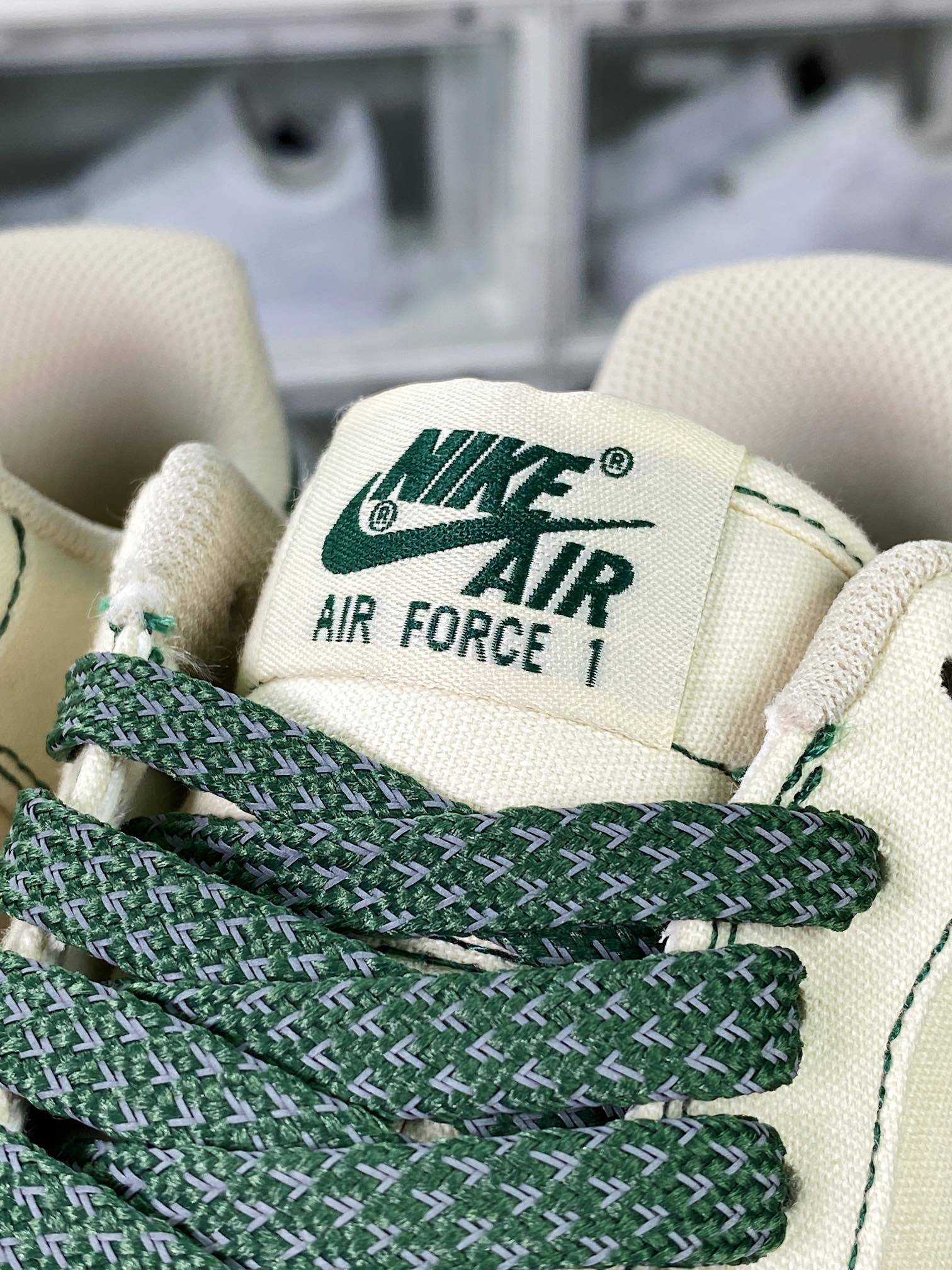 Nike Canvas Creme e Verde Escuro Reflective - Vista 7