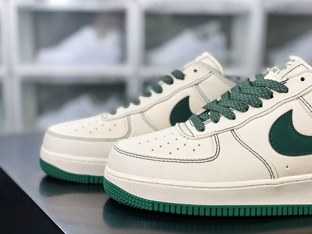 Nike Canvas Creme e Verde Escuro Reflective - Vista 8