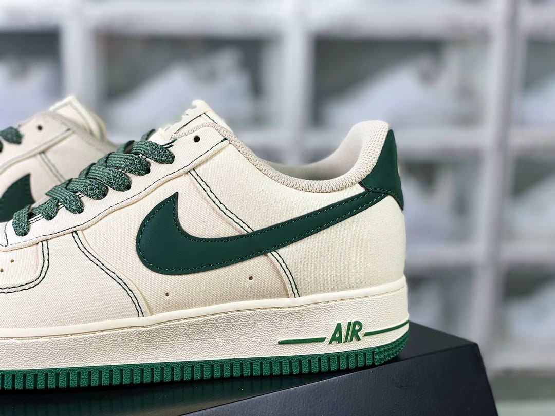 Nike Canvas Creme e Verde Escuro Reflective - Vista 9