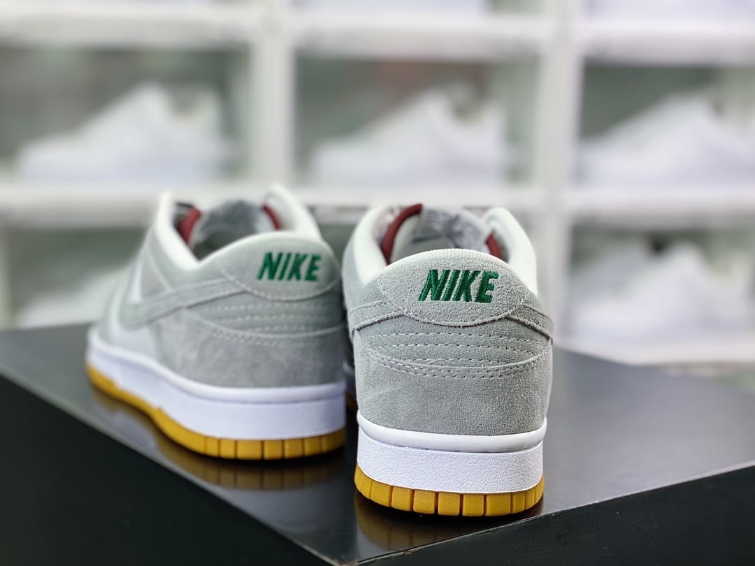 NK Dunk Low Cinza Claro e Branco com Sola de Borracha - Vista 3