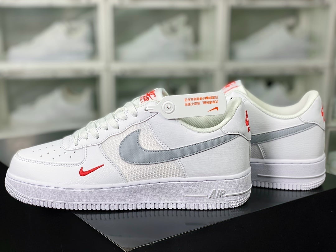 Nike Patchwork Branco, Cinza e Vermelho Double Hook - Vista 3