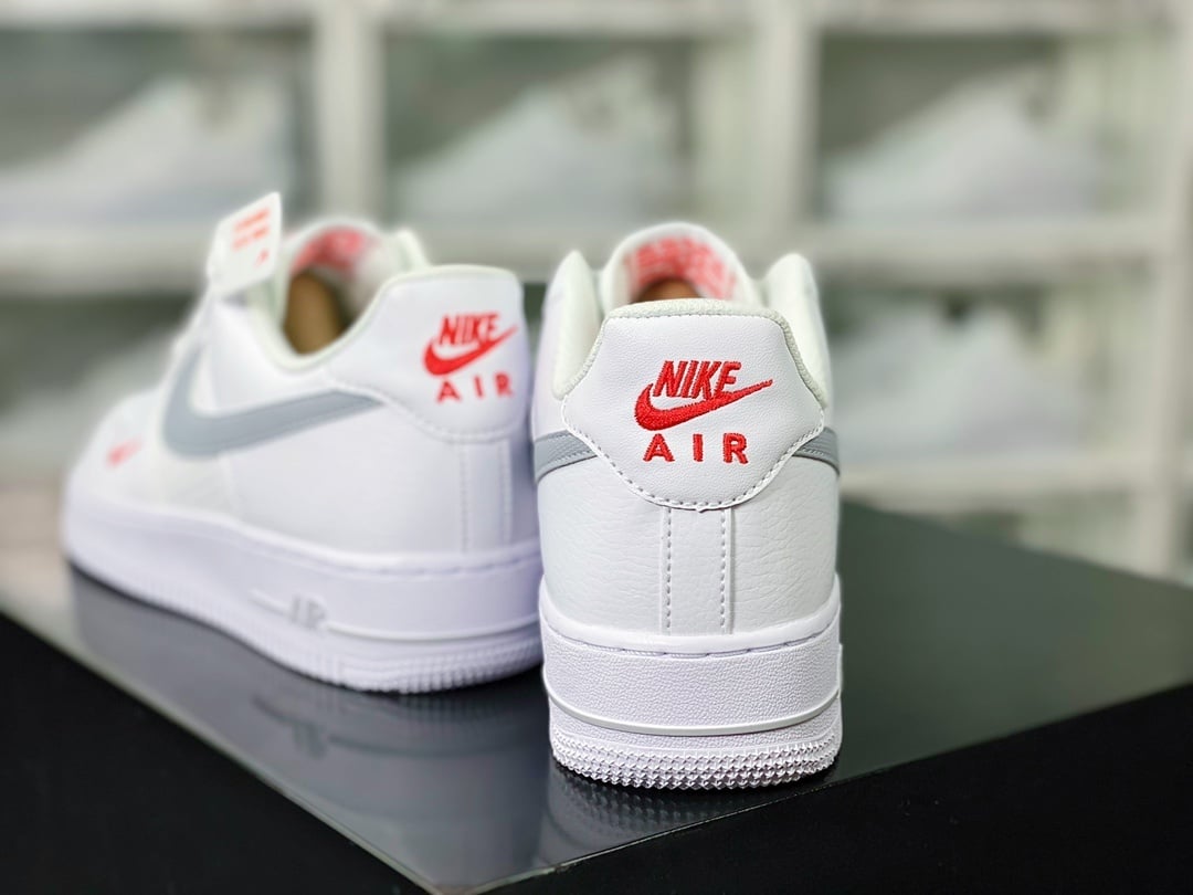 Nike Patchwork Branco, Cinza e Vermelho Double Hook - Vista 4