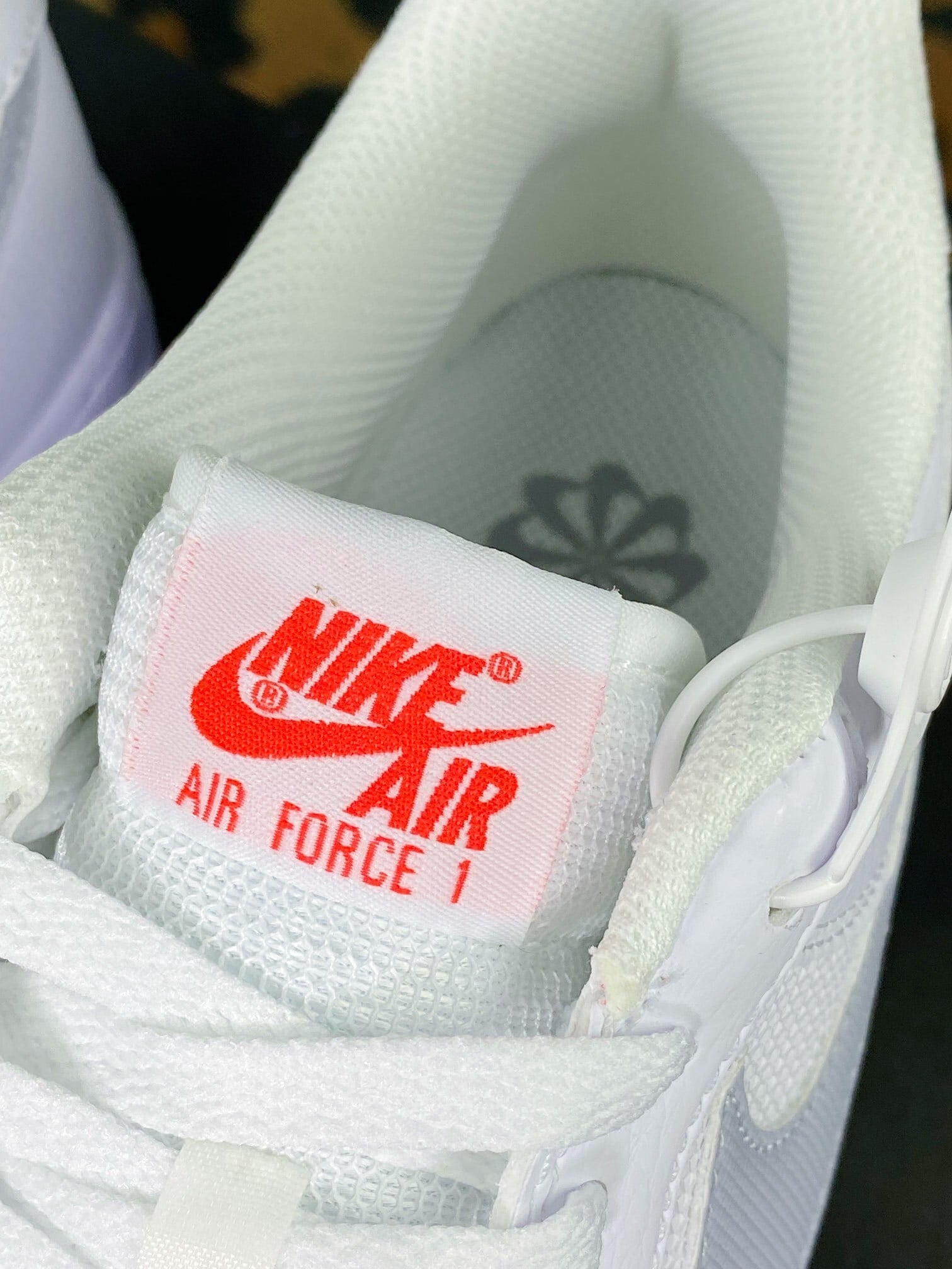 Nike Patchwork Branco, Cinza e Vermelho Double Hook - Vista 7