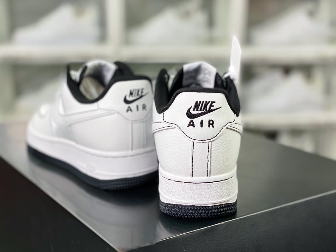 Nike Patchwork Seda Branco, Preto e Prata - Vista 4