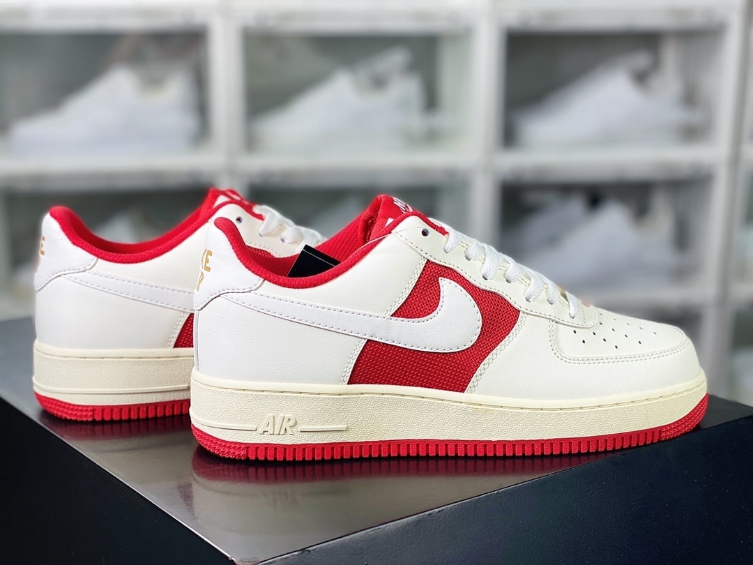 Nike Patchwork Creme e University Red Oxidado - Vista 3