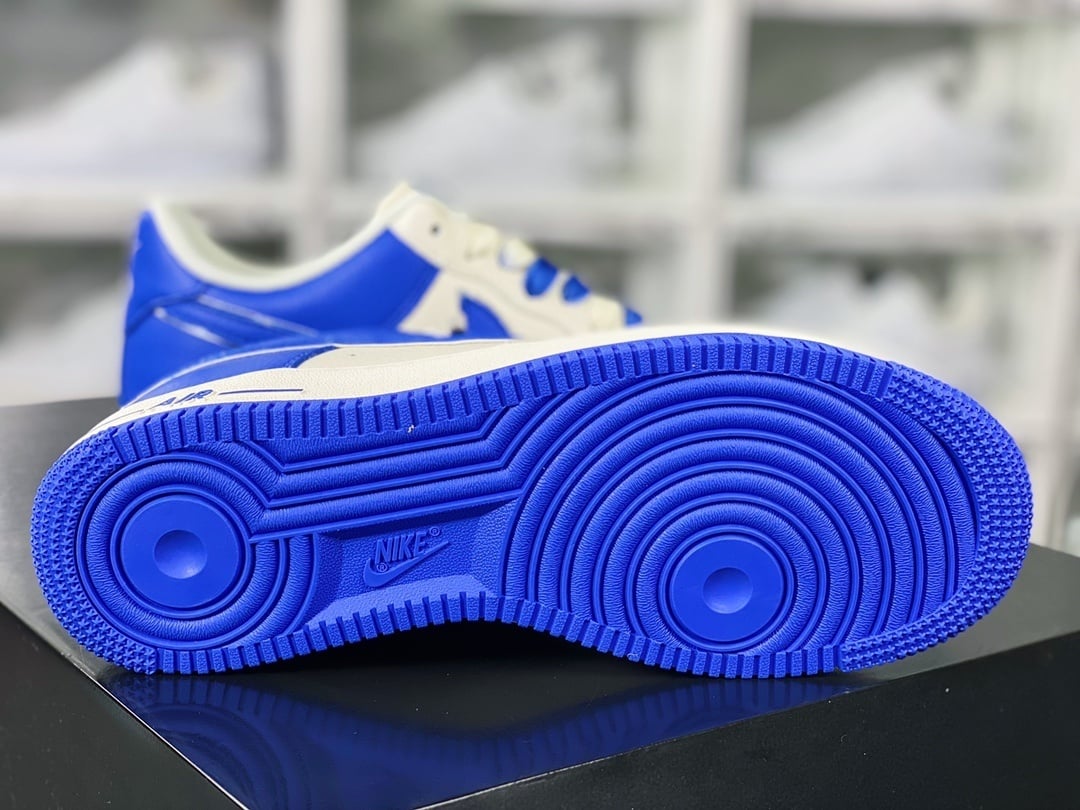 Nike Collab Branco, Preto e Royal TS Bordado - Vista 5