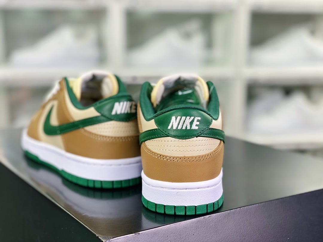 NK Dunk Low Mocha, Milky Brown e Verde - Vista 4