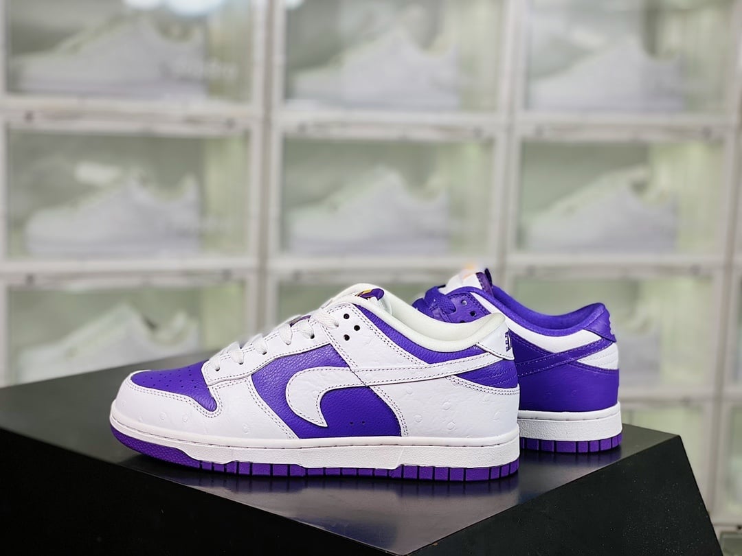 NK Dunk Low Torn Paper Dupla Branco e Roxo - Vista 2