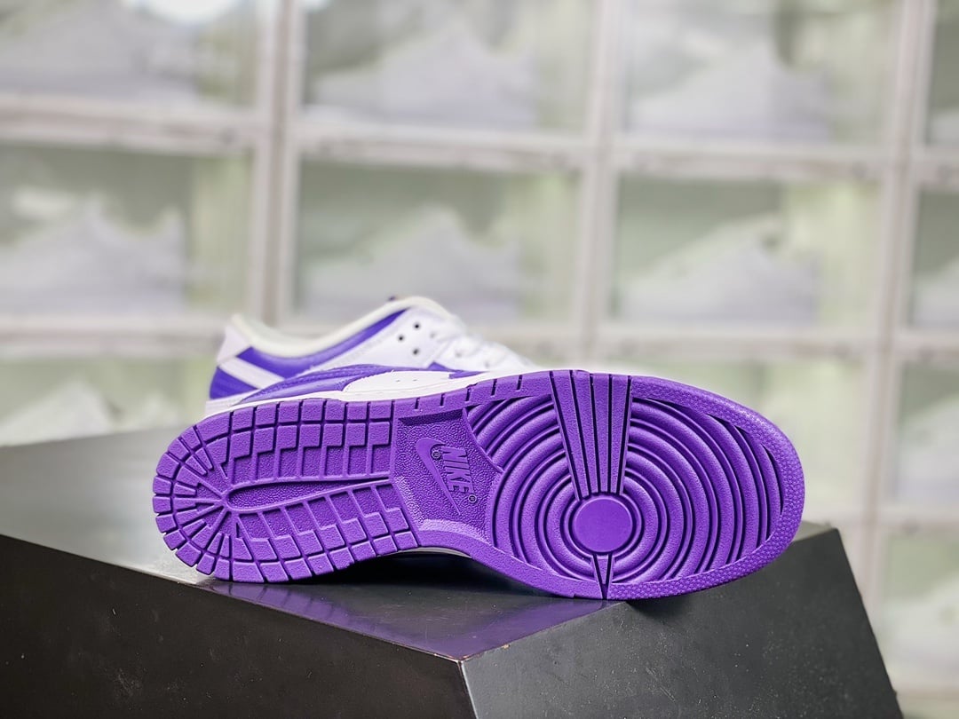 NK Dunk Low Torn Paper Dupla Branco e Roxo - Vista 4