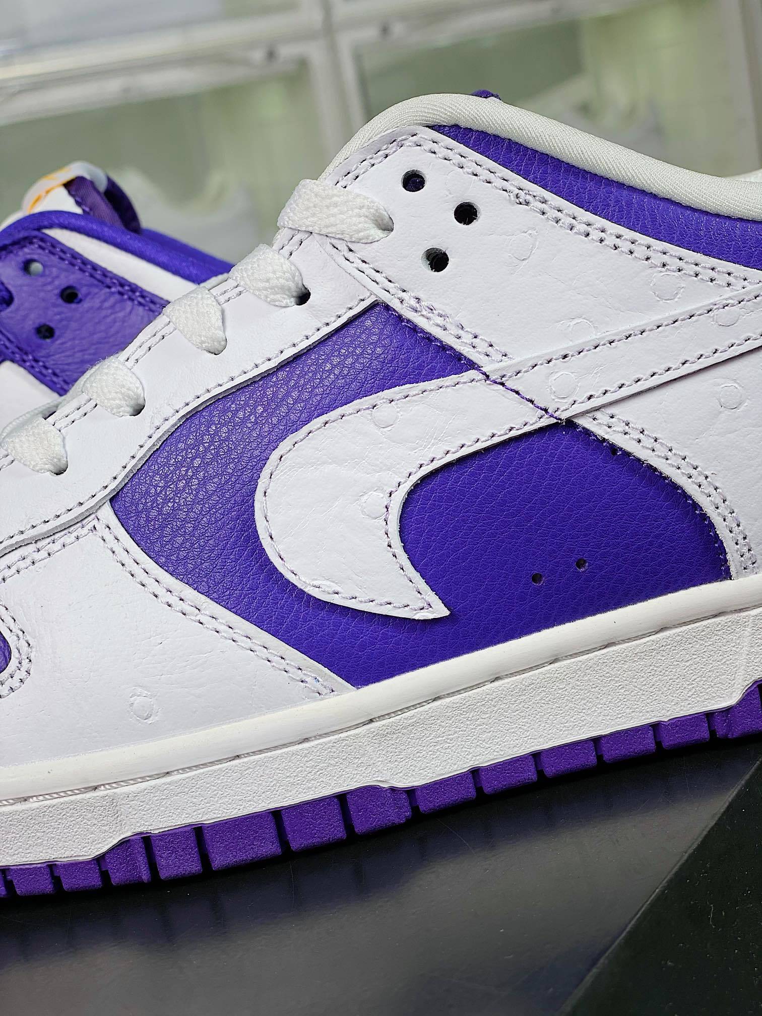 NK Dunk Low Torn Paper Dupla Branco e Roxo - Vista 7