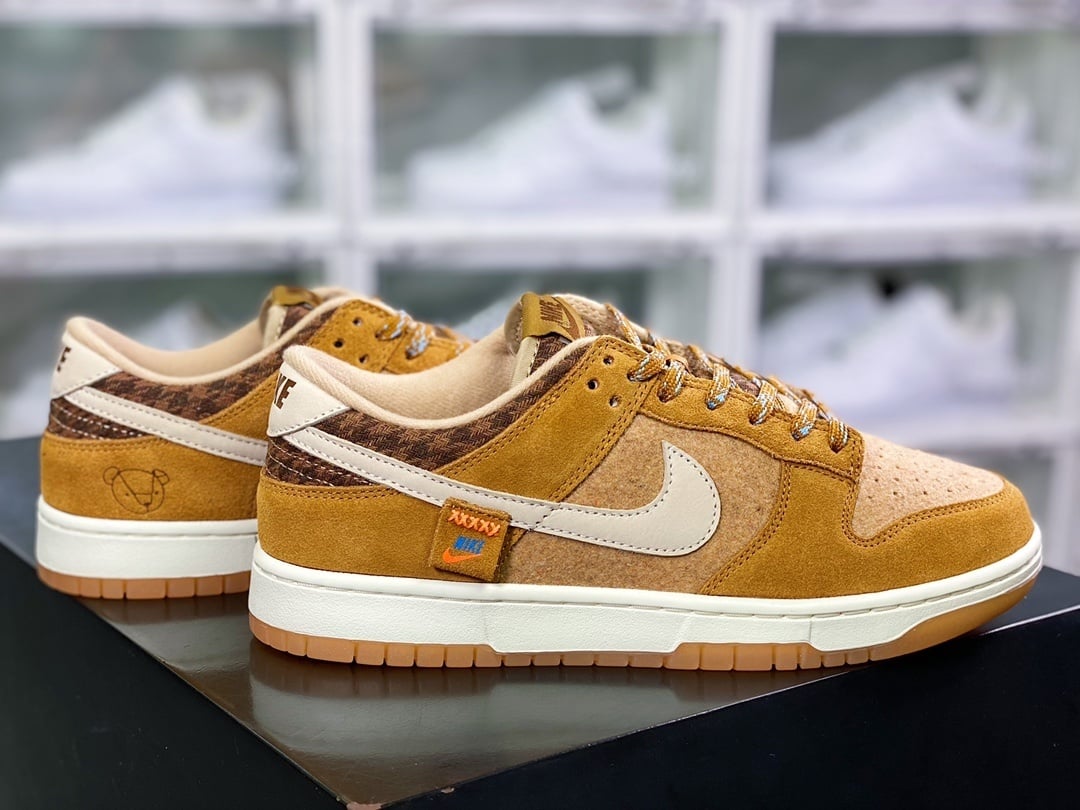NK Dunk Low Castanho Azul Teddy - Vista 2