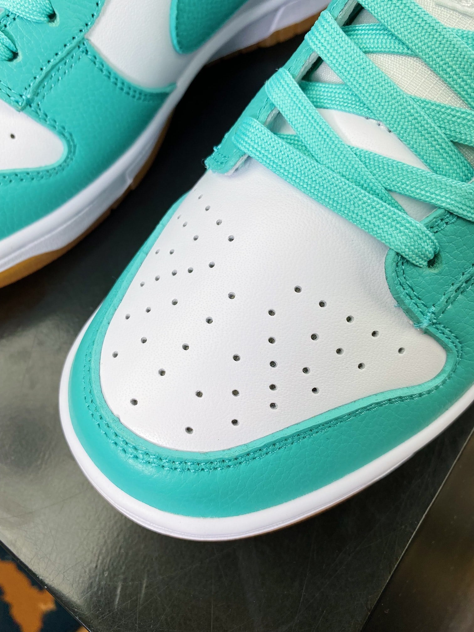 NK Dunk Low Water Duck e Tiffany Branco e Verde - Vista 6