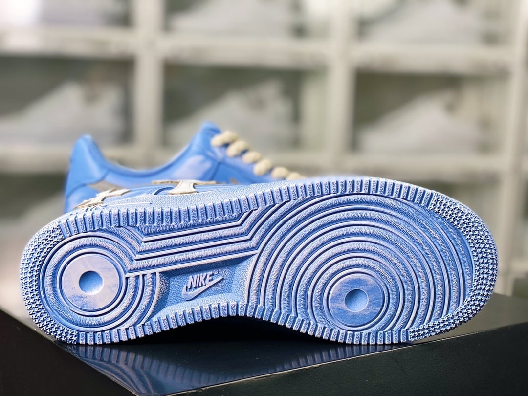 Nike Tie-Dye Azul e Branco Distressed - Vista 5