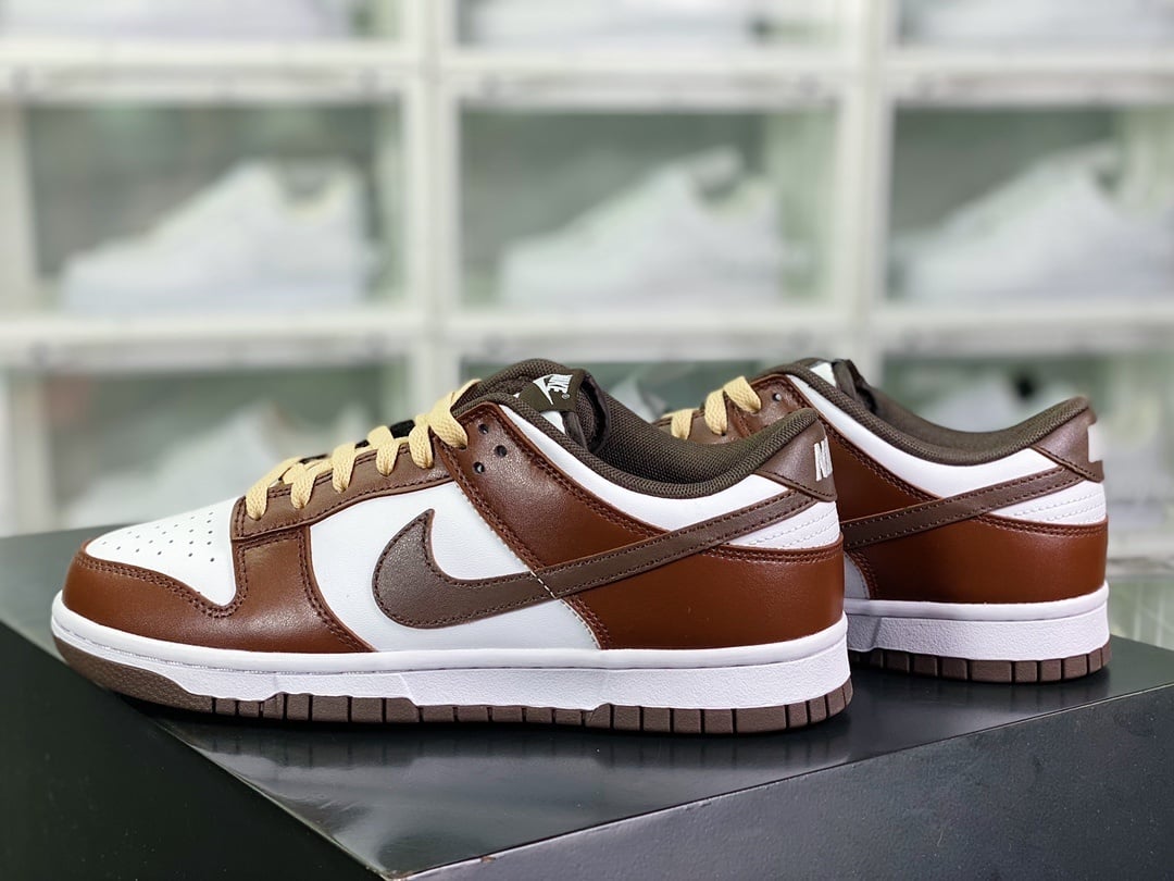 NK Dunk Low Mocha Castanho Escuro - Vista 3