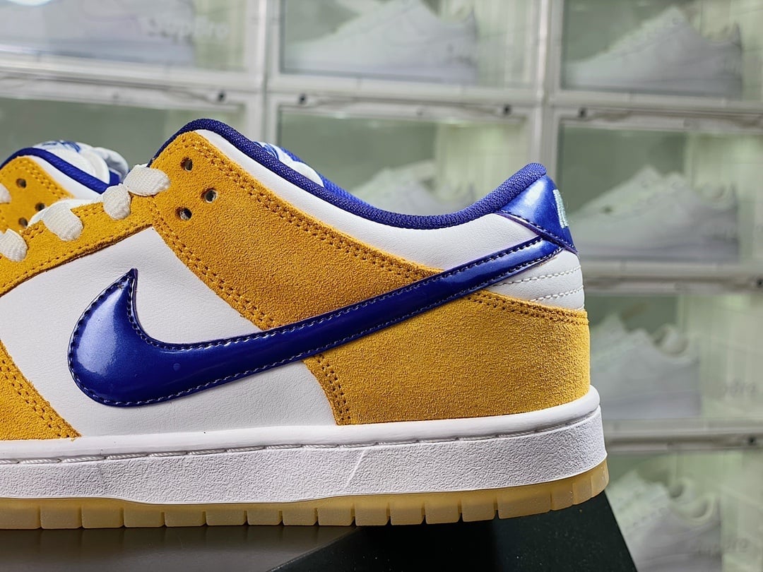 NK Dunk Low Lakers - Vista 9