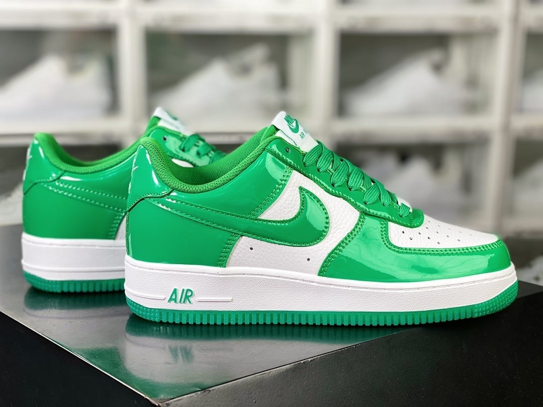 Nike Verniz Verde e Branco - Vista 3