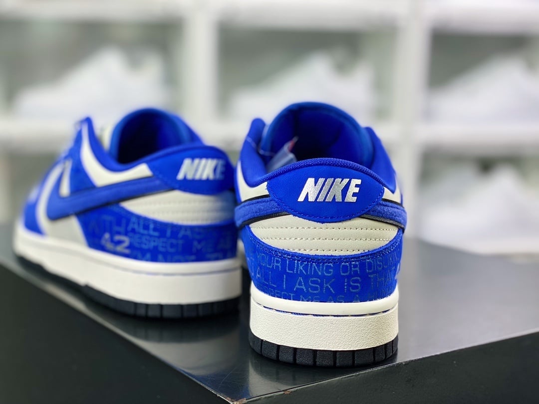 NK Dunk Low Cinza e Branco em Camurça - Vista 3