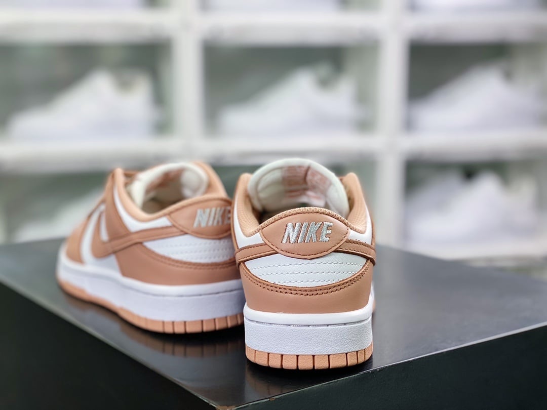 NK Dunk Low Rosa Branco - Vista 4