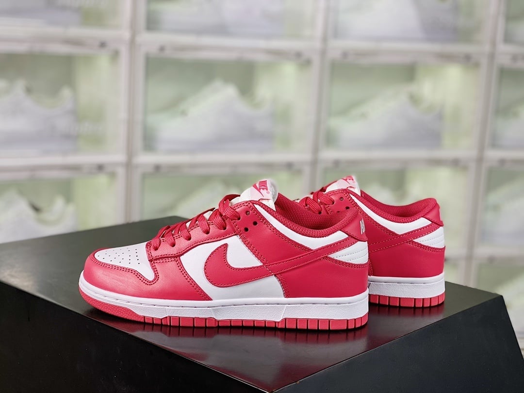NK Dunk Low Rosa Vintage - Vista 2