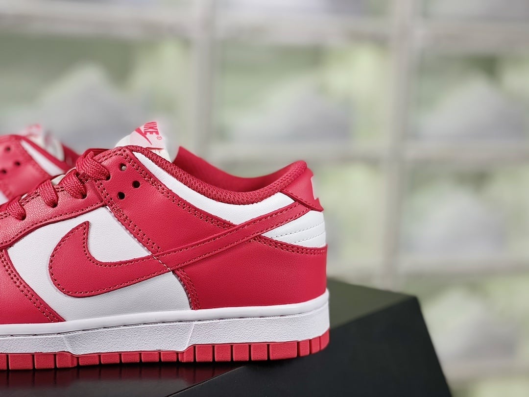 NK Dunk Low Rosa Vintage - Vista 9