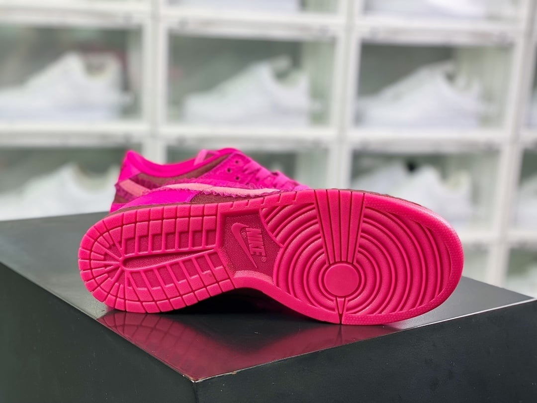 NK Dunk Low Rosa Valentine - Vista 4