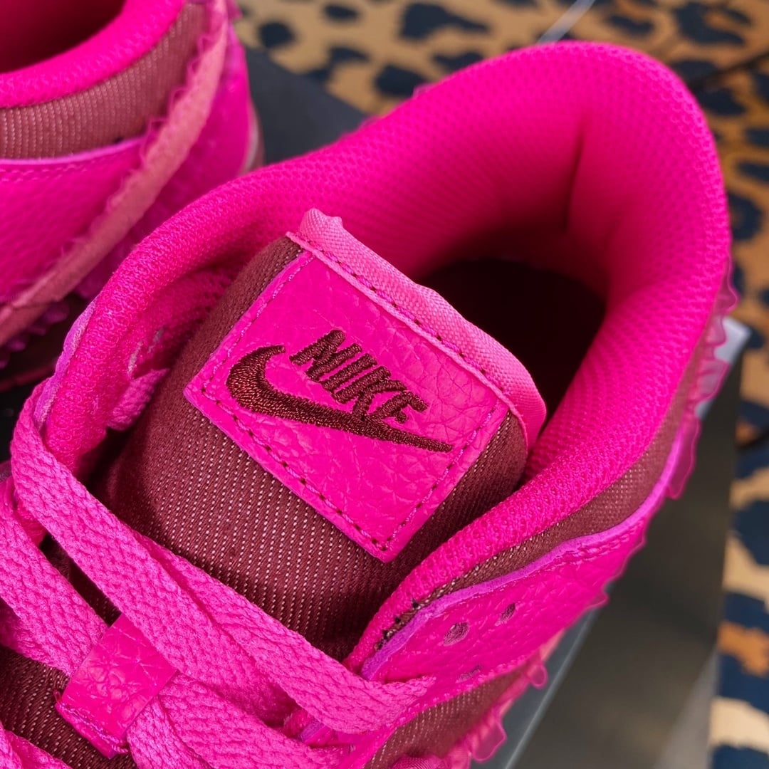 NK Dunk Low Rosa Valentine - Vista 6