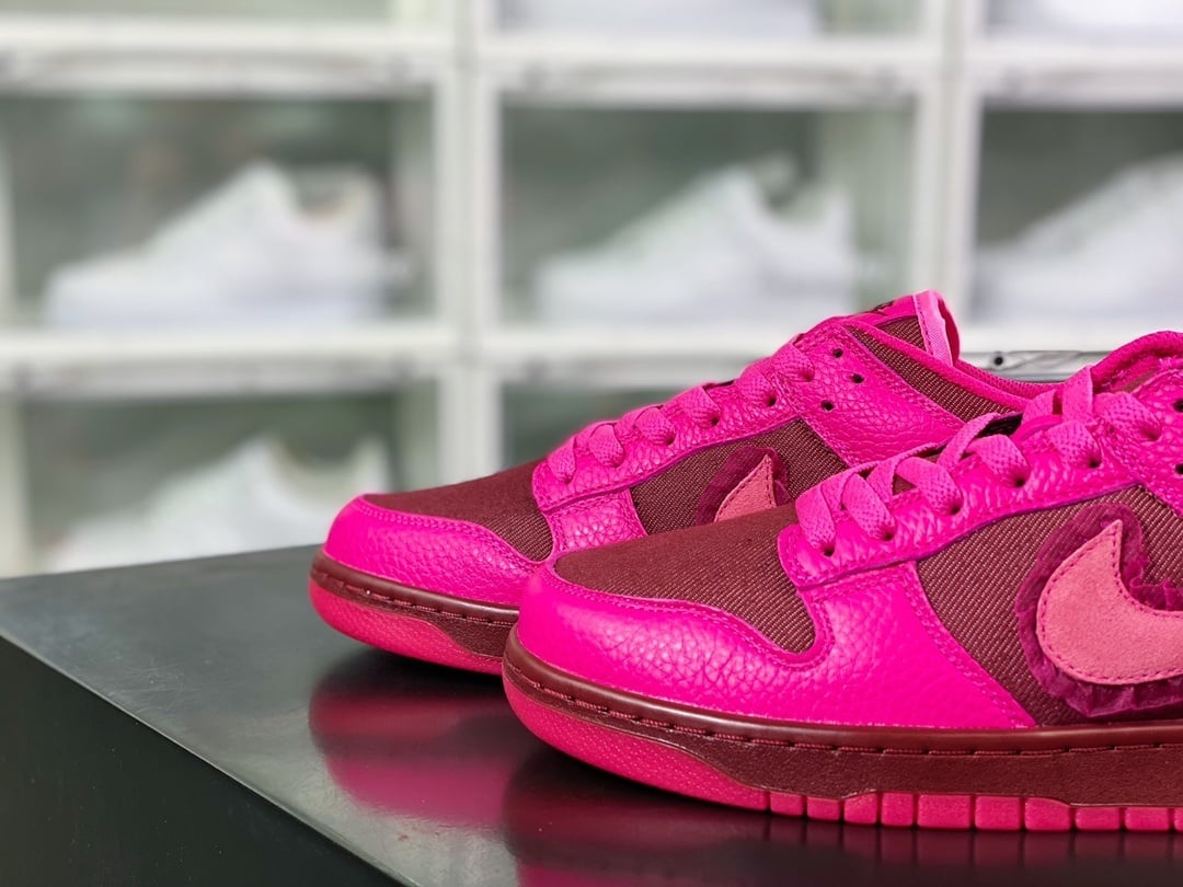 NK Dunk Low Rosa Valentine - Vista 8
