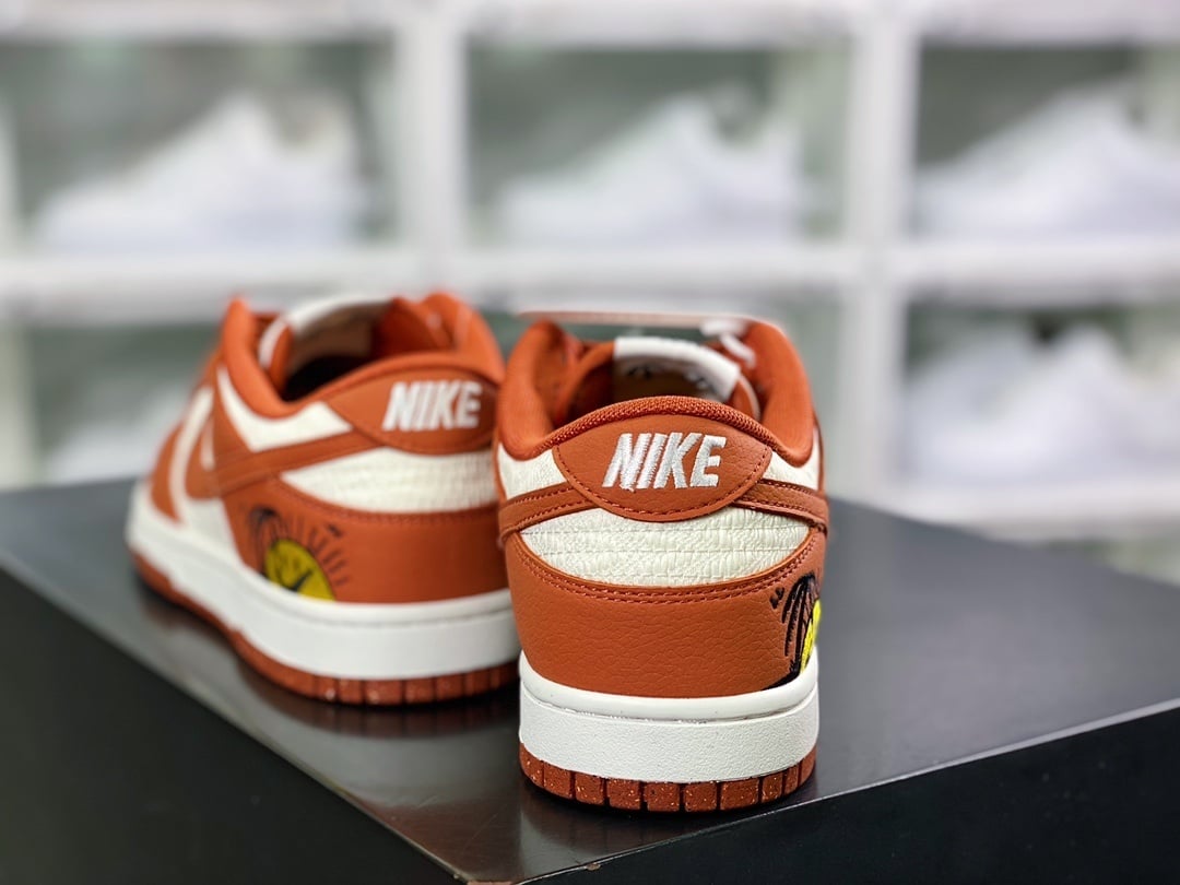 NK Dunk Low Branco Laranja Solar - Vista 4
