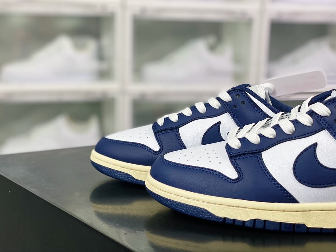 NK Dunk Low Branco e Marinho - Vista 8