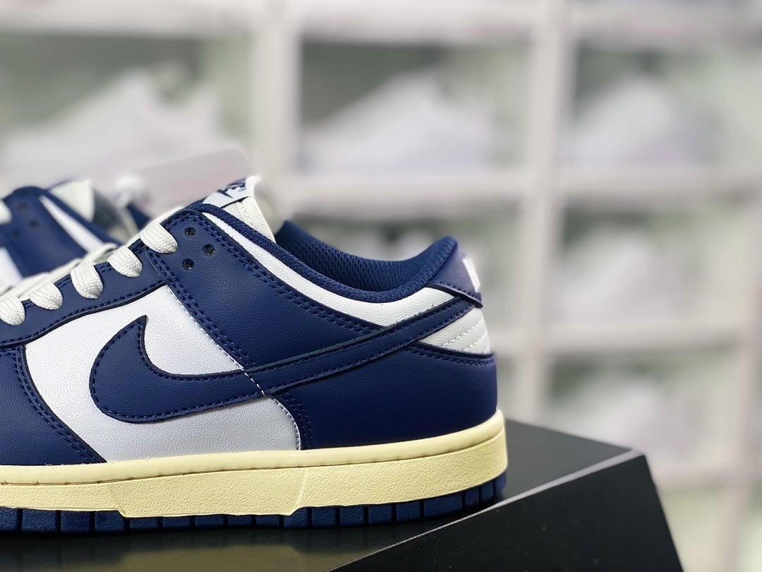 NK Dunk Low Branco e Marinho - Vista 9