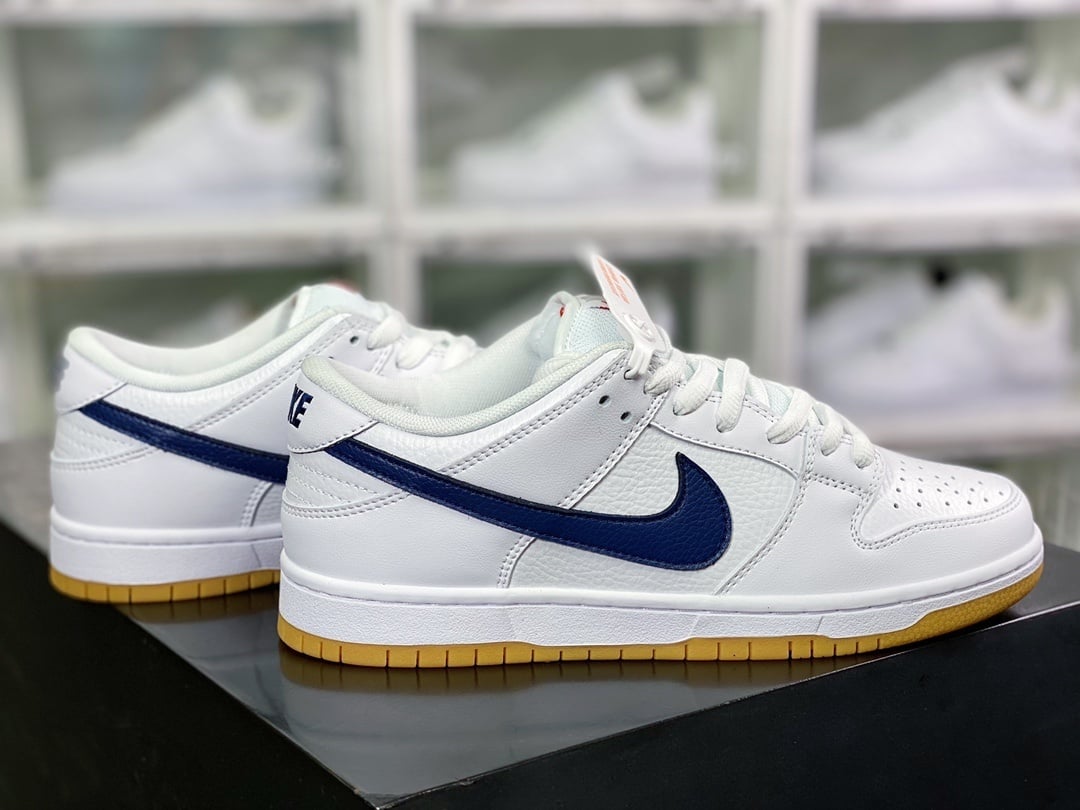 NK Dunk Low Branco Marinho Laranja 2.0 - Vista 2